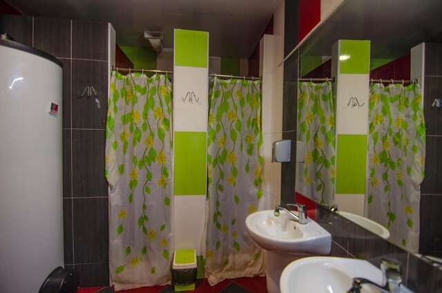 Хостелы Lucky Hostel на Крещатике Киев-57